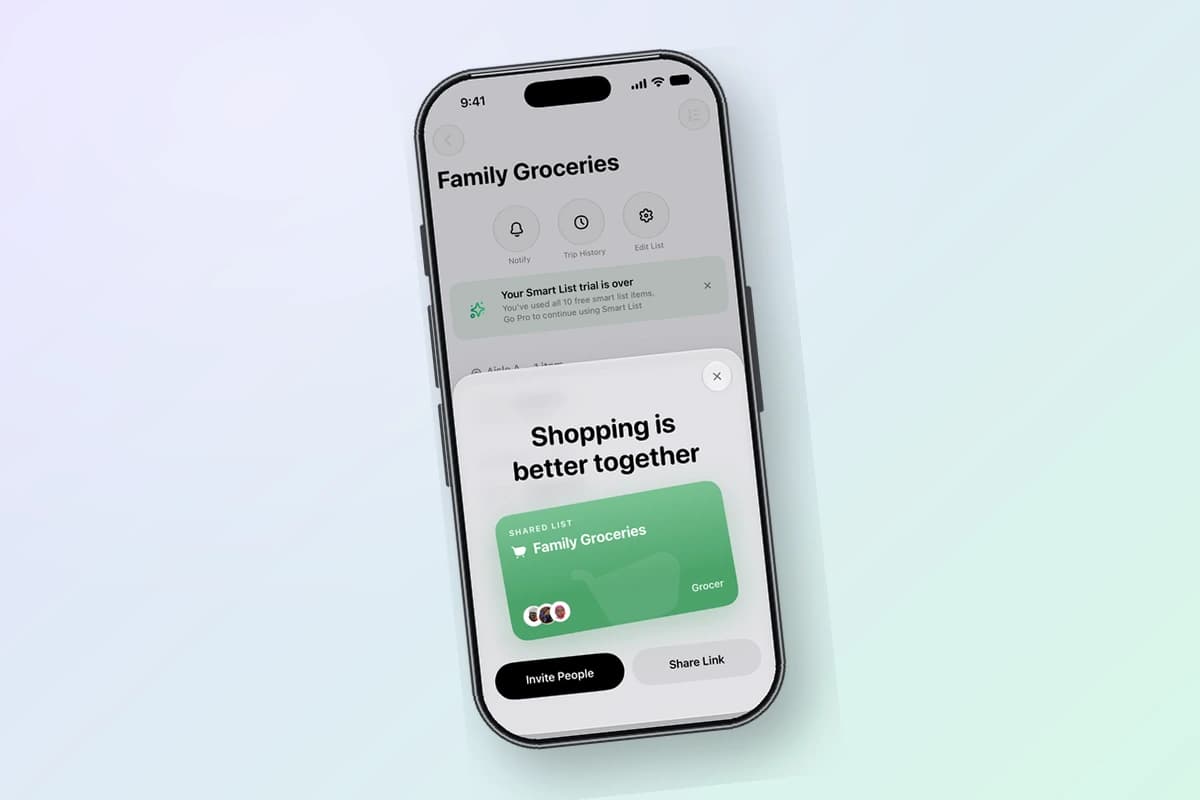Grocer's invite sheet shown on an iPhone 17 Pro